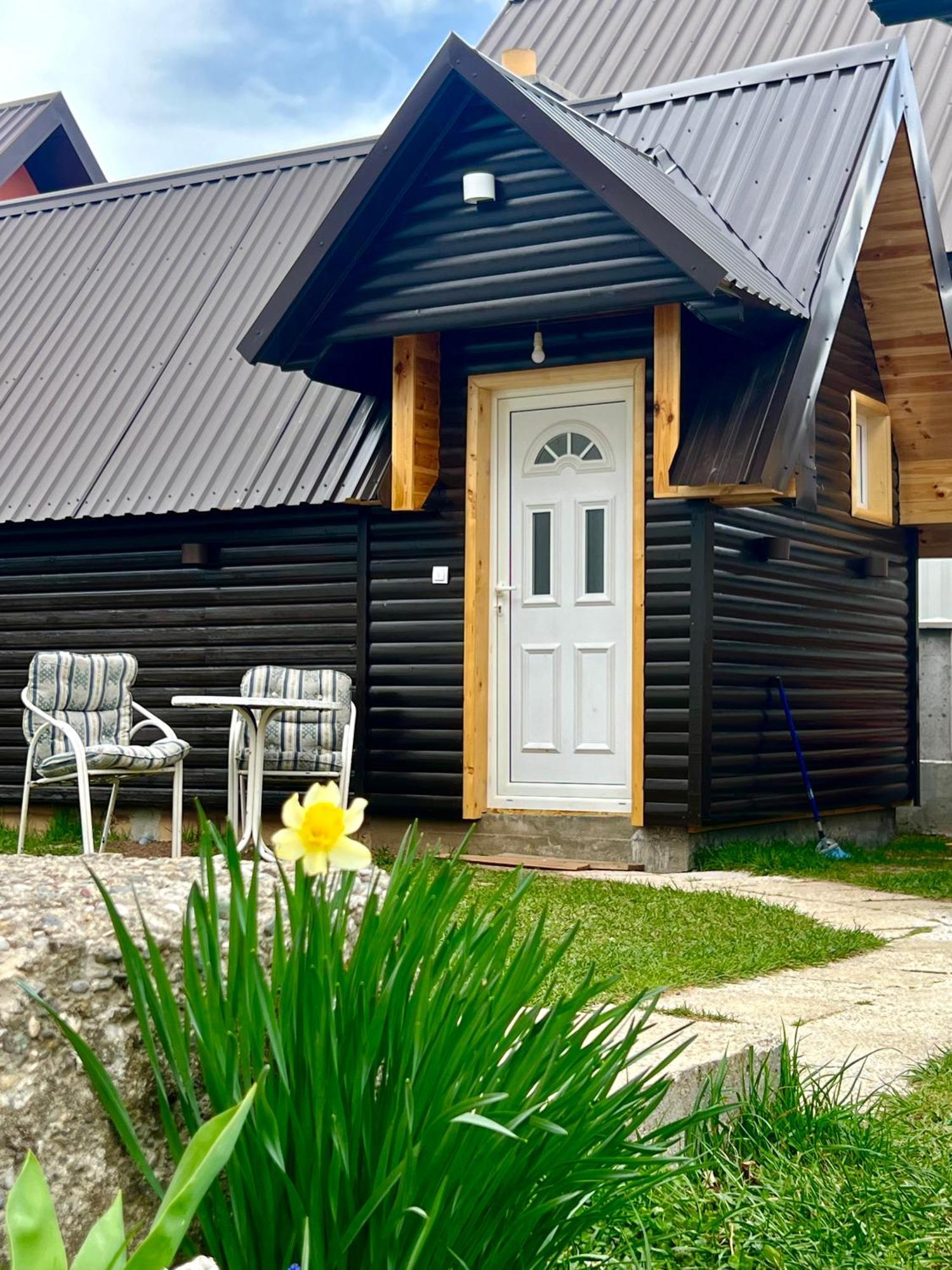 Apartment & Rooms Sweet Dreams Žabljak Esterno foto