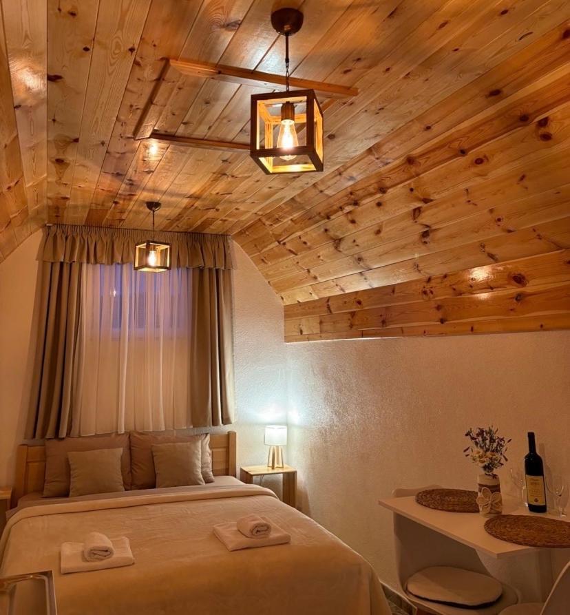 Apartment & Rooms Sweet Dreams Žabljak Esterno foto