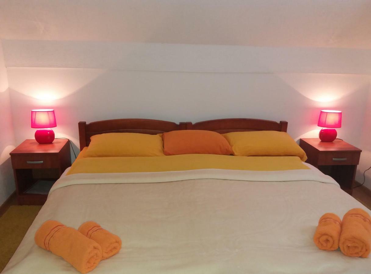 Apartment & Rooms Sweet Dreams Žabljak Esterno foto